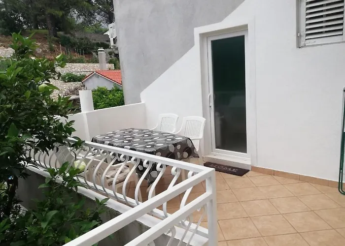 Neven Apartament Podgora (Split-Dalmatia)